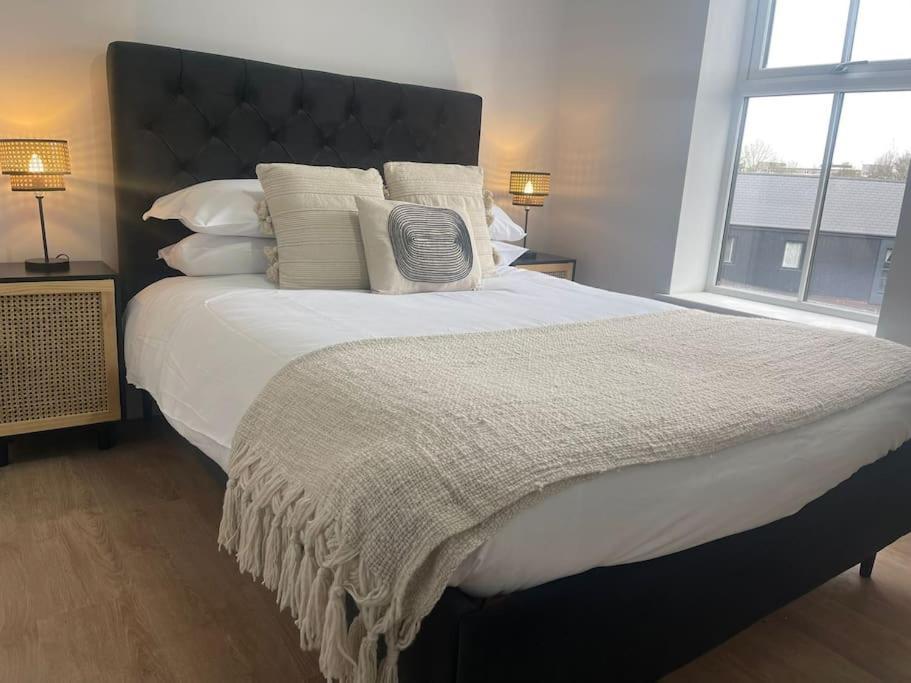 Trendy Apartment In Cardiff Free Parking ภายนอก รูปภาพ