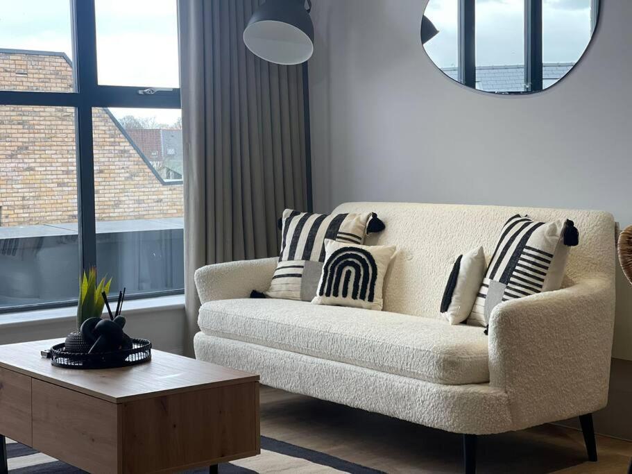 Trendy Apartment In Cardiff Free Parking ภายนอก รูปภาพ